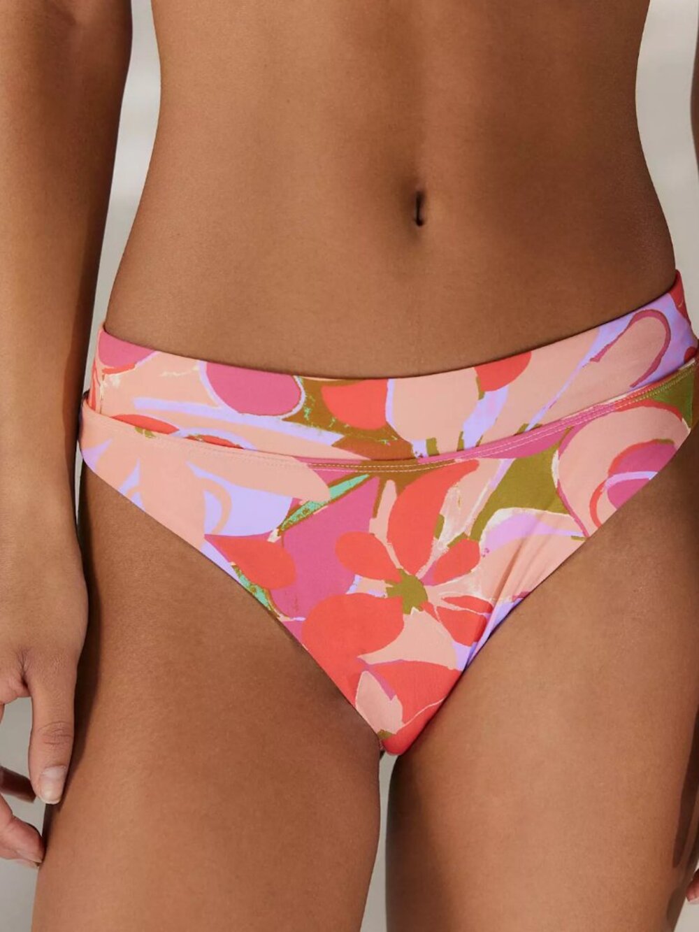 NWT Out From Under Kelly Bikini Bottom Size M